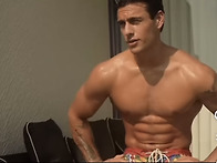 이 몸 운동구력 어때보이나..