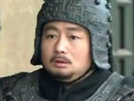 패딩 작아 보이나요?