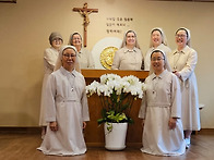 총장수녀님과 안나..