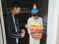 파란나라 막내 현이 생일파..