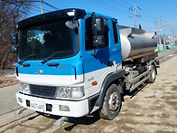 17년식 현대 메가..