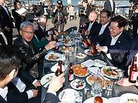 대통령의 순방 성과는 꼭 ..