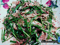 감칠맛에 순삭하게되는 양..