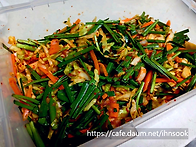 양배추,당근,부추생채:재료..