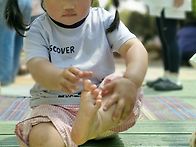 단오 쑥물에 발씻..