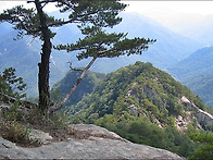 ▣ 제천:- 월악산내 용마산..