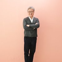 작가 프로필 이미지