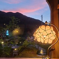 작가 프로필 이미지