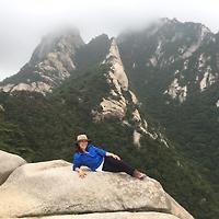 작가 프로필 이미지