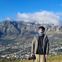 작가 프로필 이미지