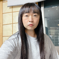 작가 프로필 이미지