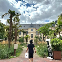 작가 프로필 이미지