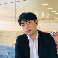 작가 프로필 이미지