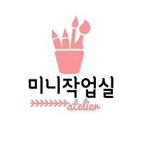 작가 프로필 이미지