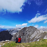 작가 프로필 이미지