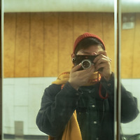 작가 프로필 이미지