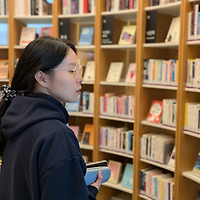 작가 프로필 이미지