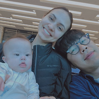 작가 프로필 이미지