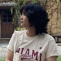 작가 프로필 이미지