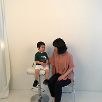 작가 프로필 이미지