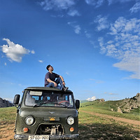 작가 프로필 이미지