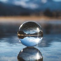 작가 프로필 이미지