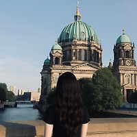 작가 프로필 이미지