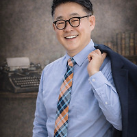 작가 프로필 이미지