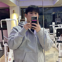 작가 프로필 이미지