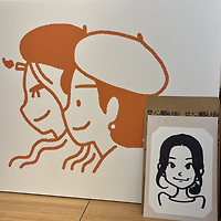 작가 프로필 이미지