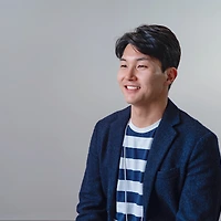 작가 프로필 이미지