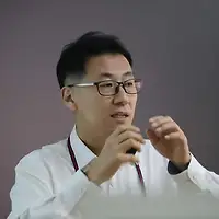 작가 프로필 이미지