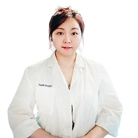 작가 프로필 이미지