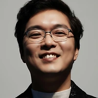 작가 프로필 이미지