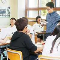 작가 프로필 이미지