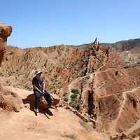 작가 프로필 이미지