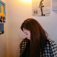 작가 프로필 이미지