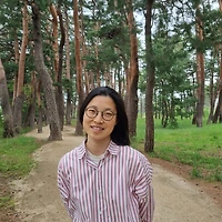 작가 프로필 이미지