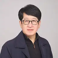 작가 프로필 이미지