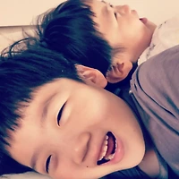 작가 프로필 이미지