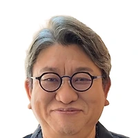 작가 프로필 이미지