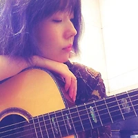 작가 프로필 이미지