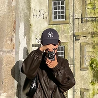 작가 프로필 이미지