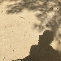 작가 프로필 이미지