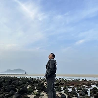 작가 프로필 이미지