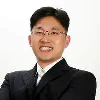 작가 프로필 이미지