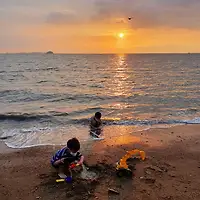 작가 프로필 이미지