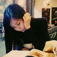 작가 프로필 이미지