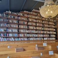 작가 프로필 이미지