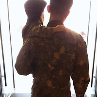 작가 프로필 이미지